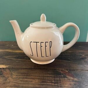 Rae Dunn teapot